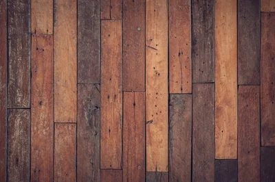 Comment rattraper le niveau d'un plancher bois en 2026 : guide pratique et astuces