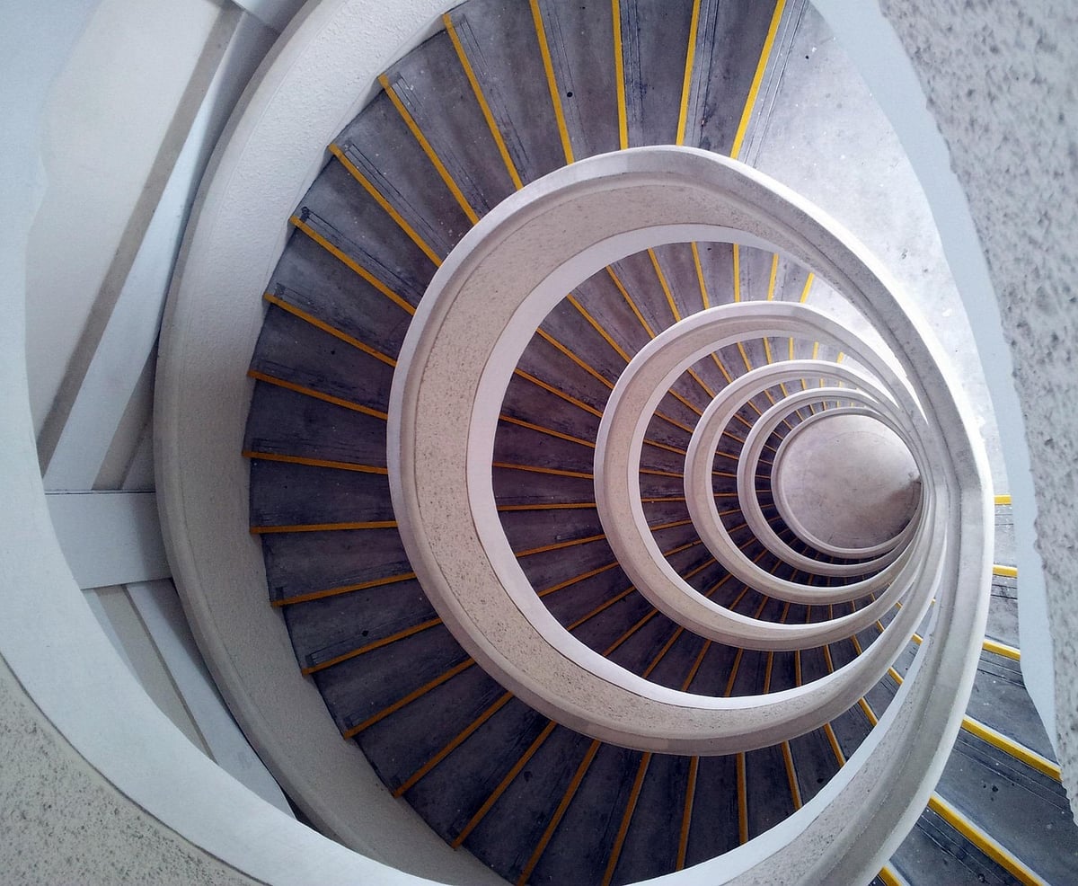 Prix d'un monte-escalier Stannah en 2026 : tarifs et aides financières